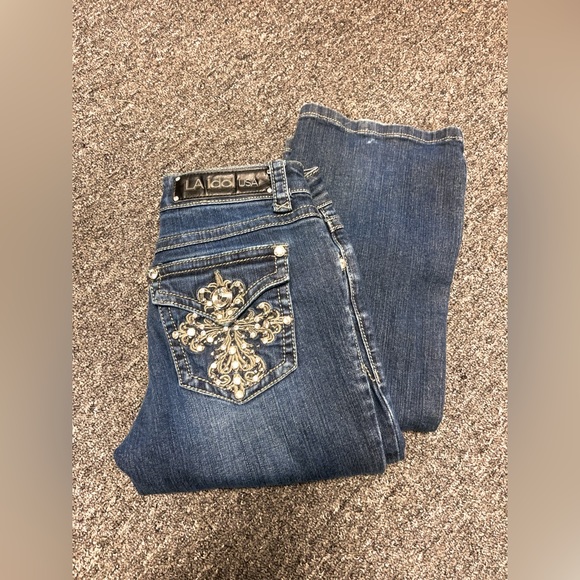 Sold - Picture 1 of 8